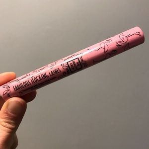 Unopened Fabulous Flocking Lashes mascara